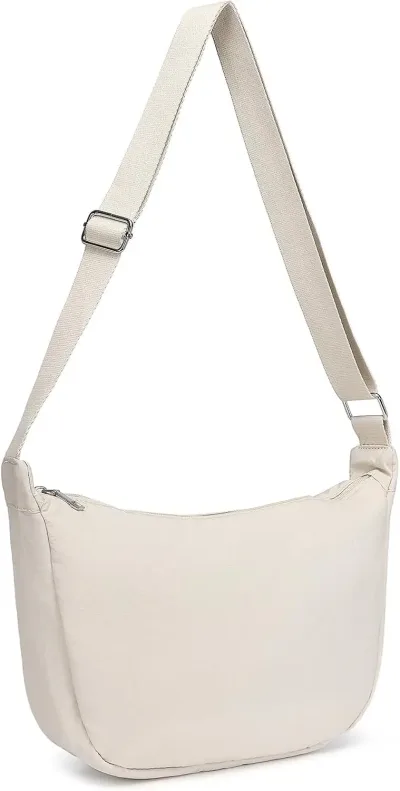Sac bandoulière demi-lune en nylon