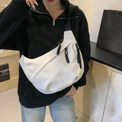Sac bandoulière en nylon uni